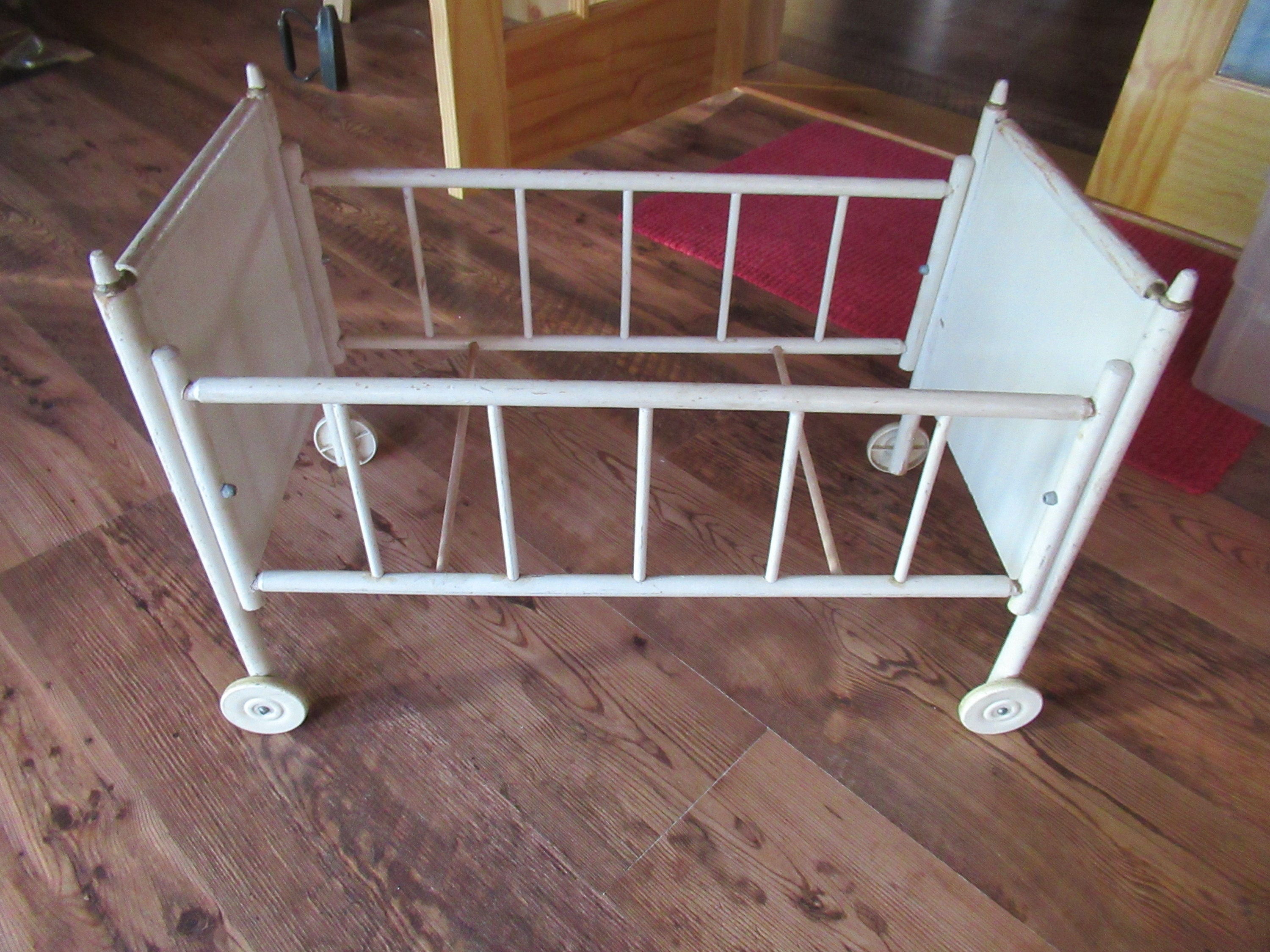 Antique wooden crib cheap