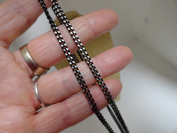 Vintage Women's Black & Silver Cut Aluminum Chain… - image 5