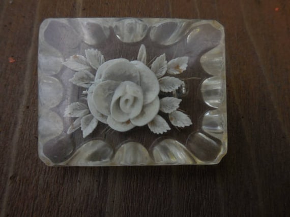 Vintage Women's Reversed Carved Lucite Pin Clear … - image 1