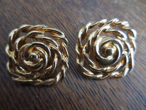 Vintage Women’s Square Twisted Earrings Large Swi… - image 3