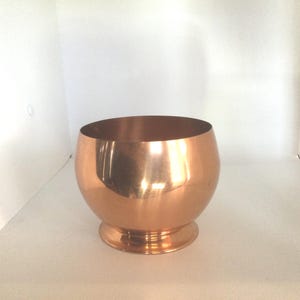 Vintage Coppercraft Guild Planter, Round Pedestal Cache