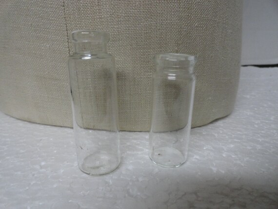 Vintage 1940s to 1960s Small Clear Glass Bottle No Screw Cap