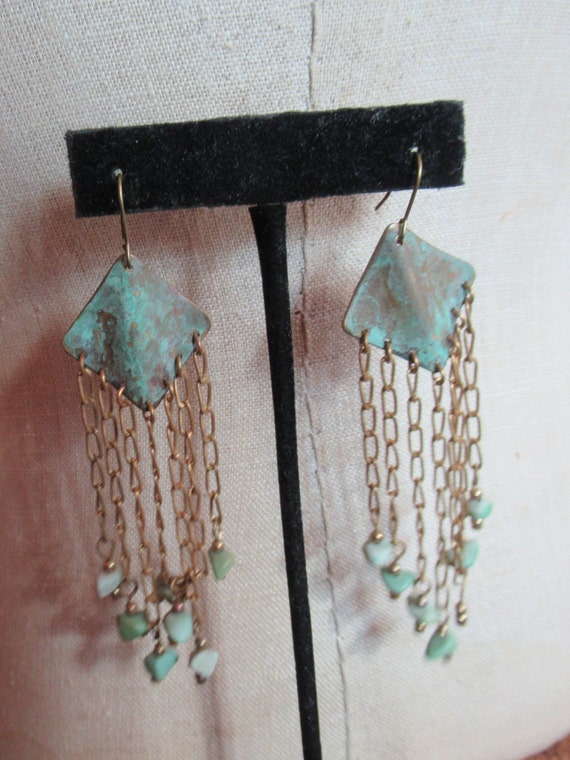 Vintage Women's Turquoise Chip & Brass Extra Long 