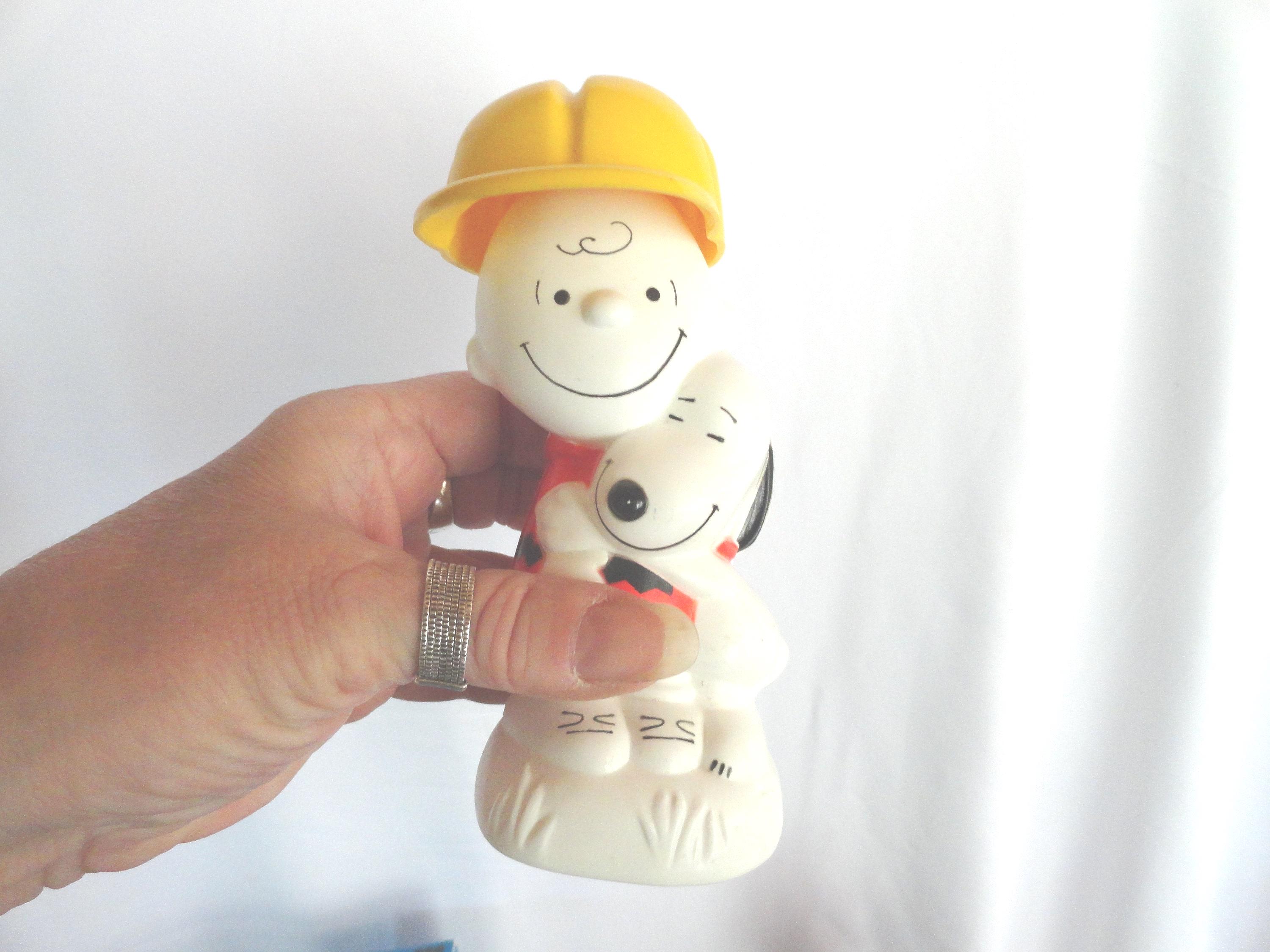 Vintage Avon Peanuts Pals Characters Linus Lucy or Charlie