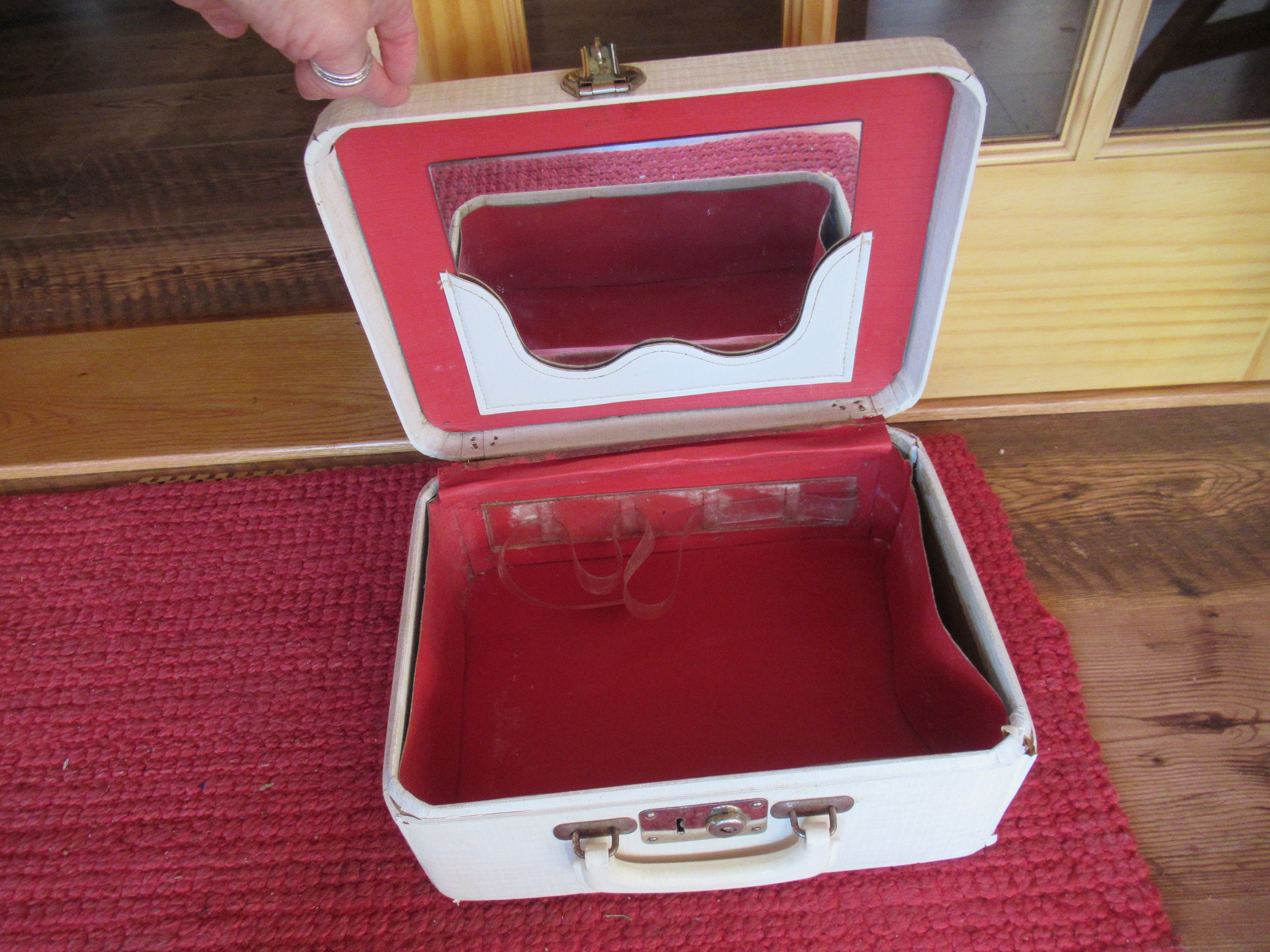 Vintage Small White Suitcase With Key, Mirror, Small Luggage