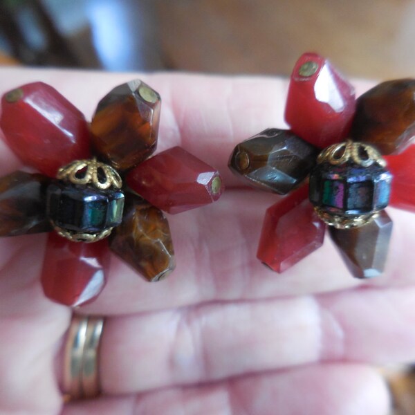 Vintage Women's W. Germany Red Brown & Black Earrings Small Plastic Beaded Clip on Gold Tone Non Pierced Ladies Gift 1950s 1960s