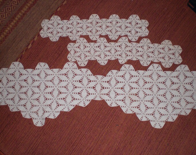 Vintage Set of Three Furniture Doilies Star Pattern 1940s 50s Etsy