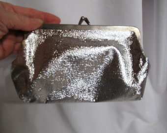 Vintage Small Vinyl Evening Purse Silver Metallic Clutch Purse 1950s 1960s Kiss Lock Small Cosmetic Bag Not Perfect