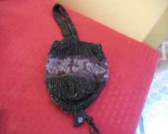Antique Victorian Women's Black & Purple Glass Beaded Purse Pouch and Handle Small Design Pouch Wrist Purse