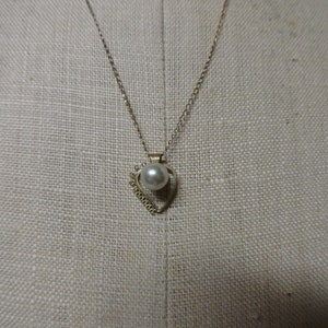 Vintage Women's or Girl's Heart & Light Gray Pearl Necklace Dainty Simple Little Girl's Gift Ladies Gift Feminine image 5