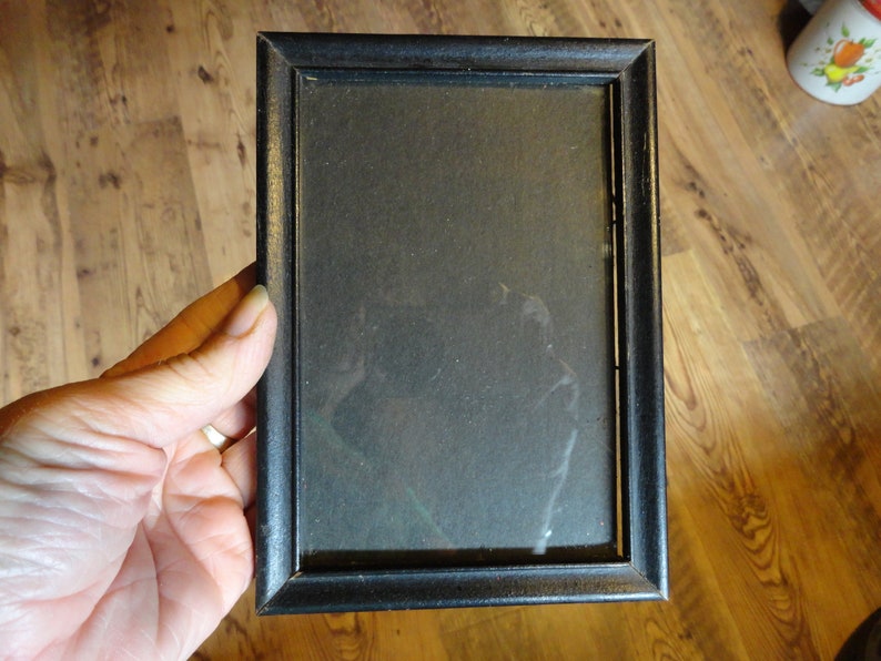Vintage 1940s to 1950s Small Black Wooden PicturePhoto Frame Vertical Hang Home Decor Wall Frame