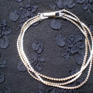 Vintage Sarah Coventry Bracelet Triple Strand Serpentine Lightweight Retro Simple 1960s 1970s