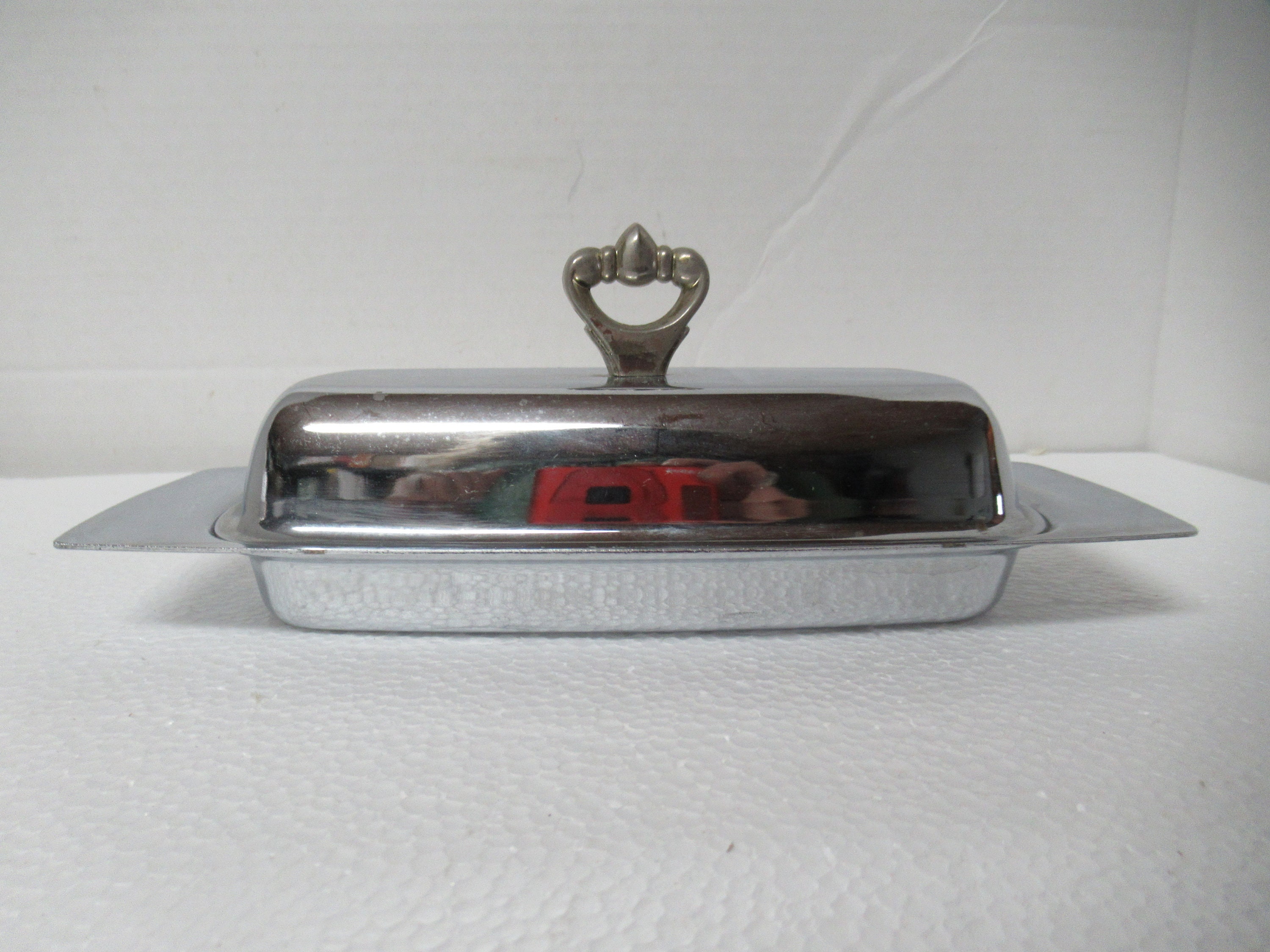 Metal butter dish with lid new arrivals