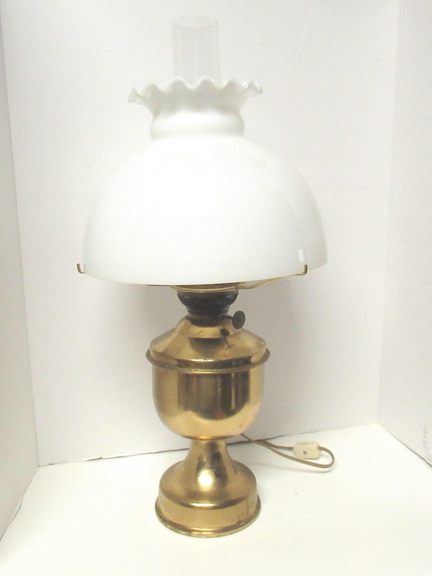 Antique Kosmos-brenner Brass Rayo No. 2 Oil Lamp Converted to