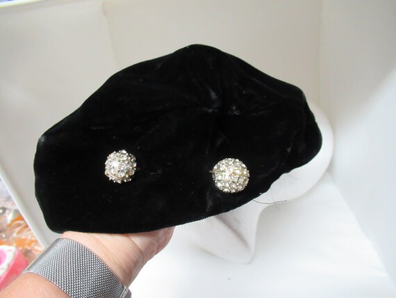 Vintage Women's Black Velvet Dress Hat Beret Tam … - image 8