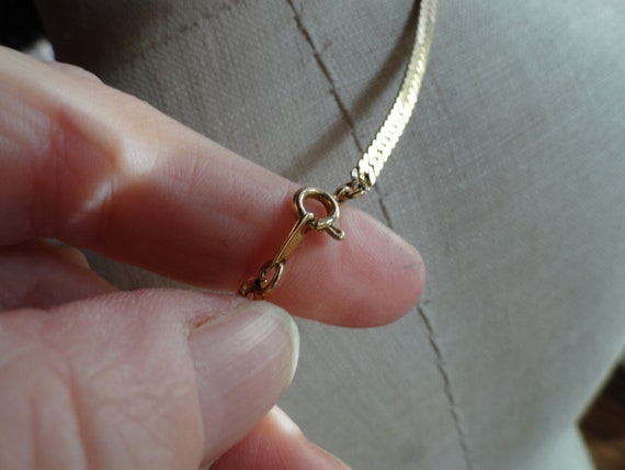 Vintage Women's Crown Trifari Chain Necklace Gold… - image 5