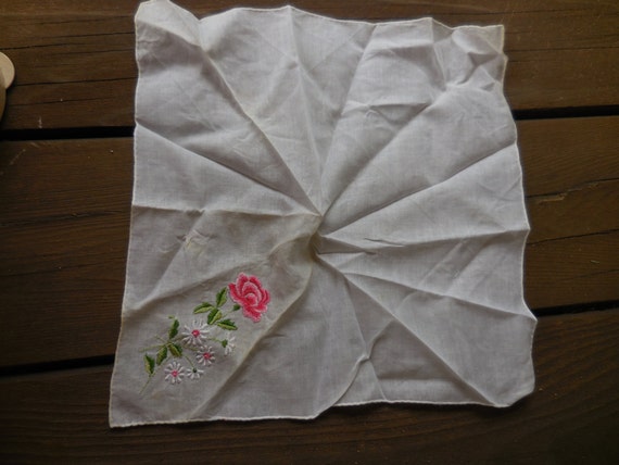 Vintage Women's Embroidered Handkerchief Pink Ros… - image 3