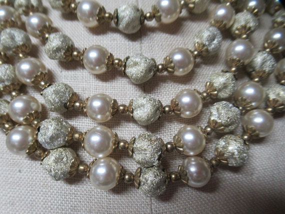 Vintage Women's Faux Pearl & Sugar Bead Necklace … - image 2