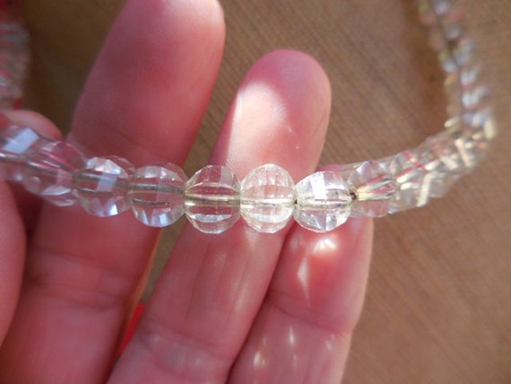 Vintage Women's Clear Faceted Crystal Necklace Gl… - image 3