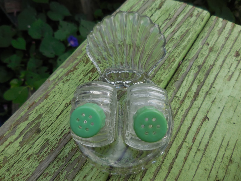 Vintage Art Deco Tiny Clear Glass Salt and Pepper Shakers Green Plastic Screw Tops With Holder Small 1930s to 1940s Set