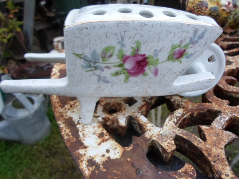 Vintage German Porcelain Wheelbarrow Flower Vase & Frog Gold Accents White Dresden Germany Pink Roses Unique Flowers Shabby Chic 1930s 1940s image 3