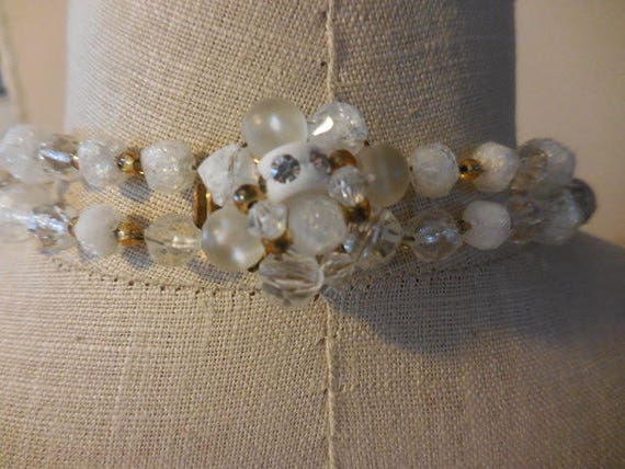 Vintage Women's Double Strand White & Clear Glass… - image 7