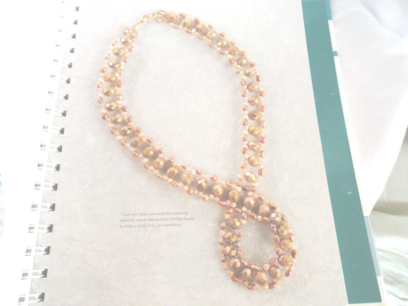 How to Make Beaded Jewelry Book with DVD, 30 Projects image 7