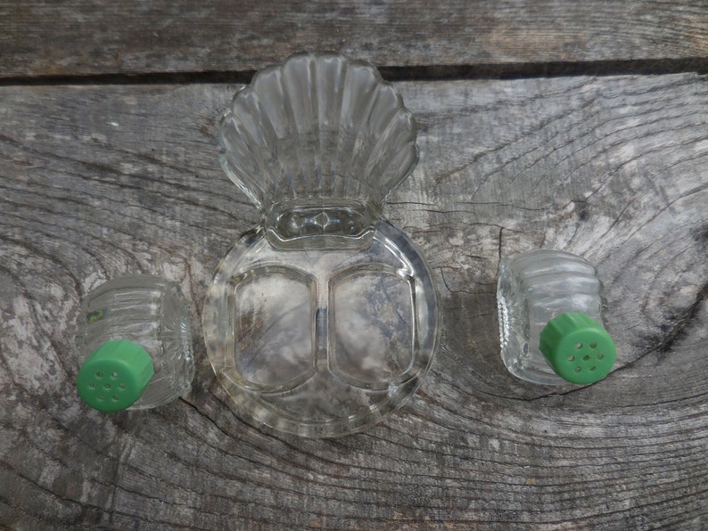 Vintage Art Deco Tiny Clear Glass Salt and Pepper Shakers Green Plastic Screw Tops With Holder Small 1930s to 1940s Set