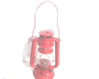 Vintage Red Metal Oil Lantern, Cabin, Home Decor, Unbranded