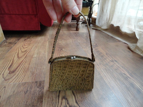 Vintage Small Child's or Women's Leather Purse Li… - image 9