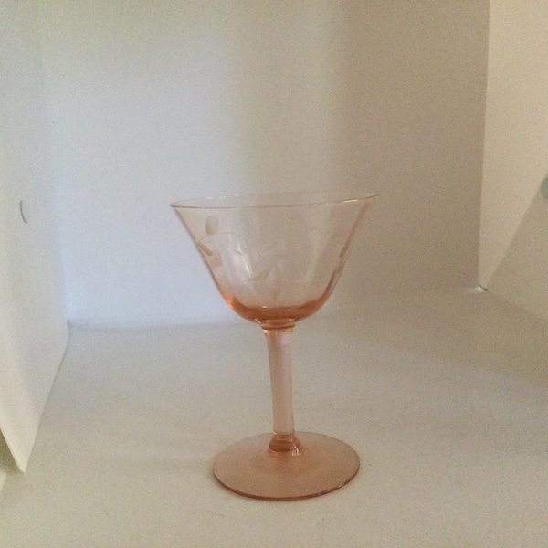 Vintage Pink Depression Glass Etched Single Art Deco Era Wine/Champagne Toasting Fancy Retro Not Perfect 1930s 1940s (1)