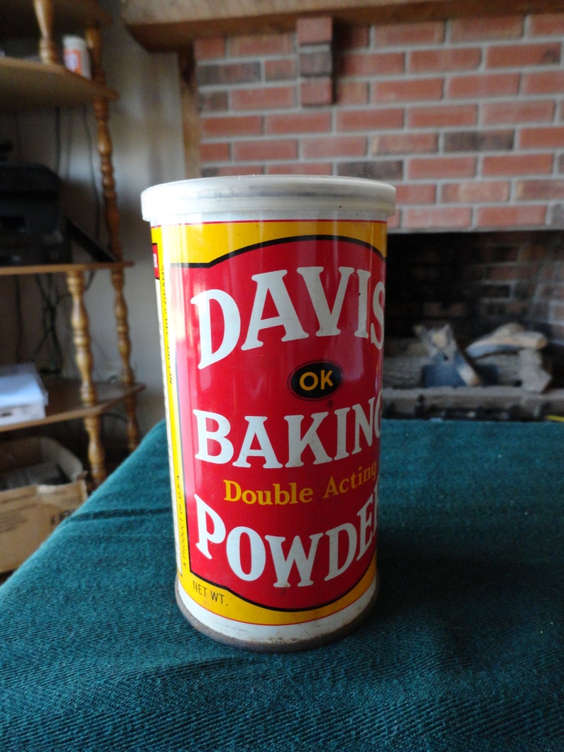 Vintage 1960s to 1970s Metal Davis Baking Double Acting Powder Etsy