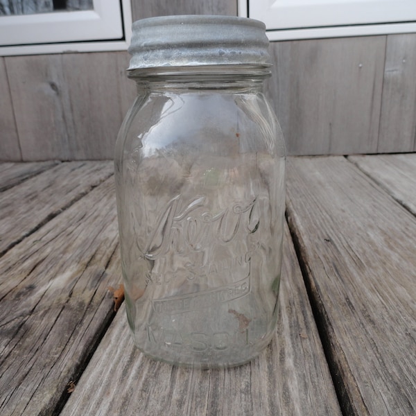 Vintage Kerr Self-Sealing Mason Canning Jar Clear Glass Zinc Ball Lid Farmhouse Country Home Decor Kitchen Small Storage 1950s to 1970s