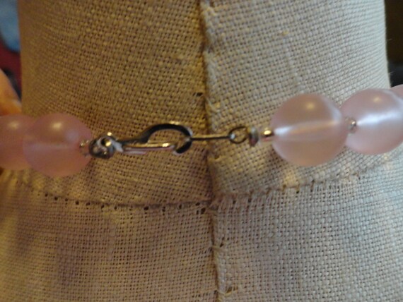 Vintage Women's Light Pink Single Strand Necklace… - image 7