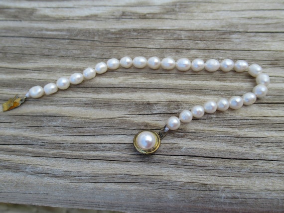 Vintage Women's Fresh Water Pearl Bracelet Off-Wh… - image 5