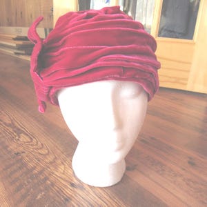 Elizabeth Ford Hat - Etsy display picture 3