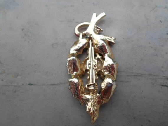 Vintage Women's Gerry’s Christmas Pin Gold Tone B… - image 5