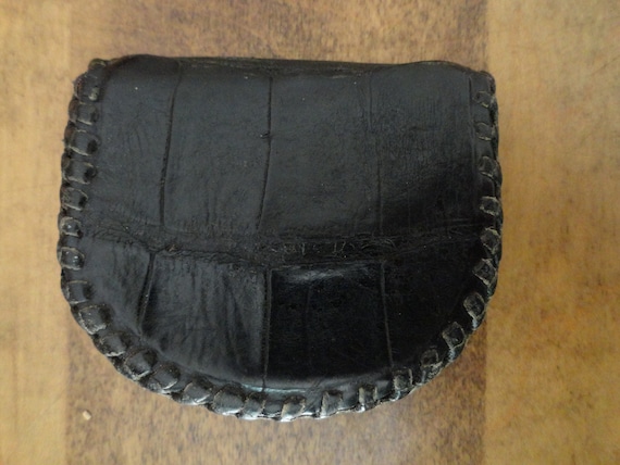 Vintage Small Black Leather Change Purse Embossed… - image 2