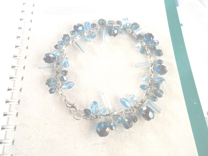How to Make Beaded Jewelry Book with DVD, 30 Projects image 9
