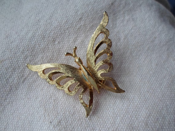 Vintage Women's Manselle Butterfly Pin Gold Tone … - image 1