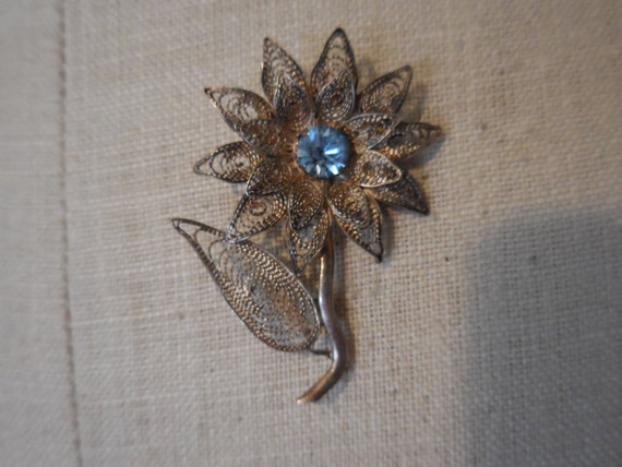 Vintage Women's Spun Sterling Silver Flower Pin F… - image 4