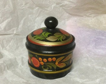 Vintage Black Lacquer Wooden Covered Trinket Dish Hand Painted Red Gold Flowers Home Decor Decorative Shiny Lidded 1960s 1970s Handmade