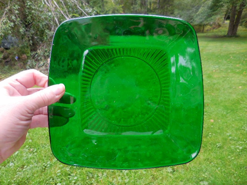 Vintage 1930s 1950s Anchor Hocking Forest Green Glass Translucent Luncheon Square Plate Rounded Corners Dark Retro Transparent Display 1
