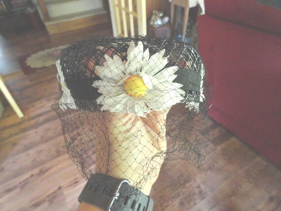 SALE Vintage Wide Brim Black Hat with Hidden White Daisy Swag Vintage Black Hat With White Daisy Flowers, Netting & 2  main image 2