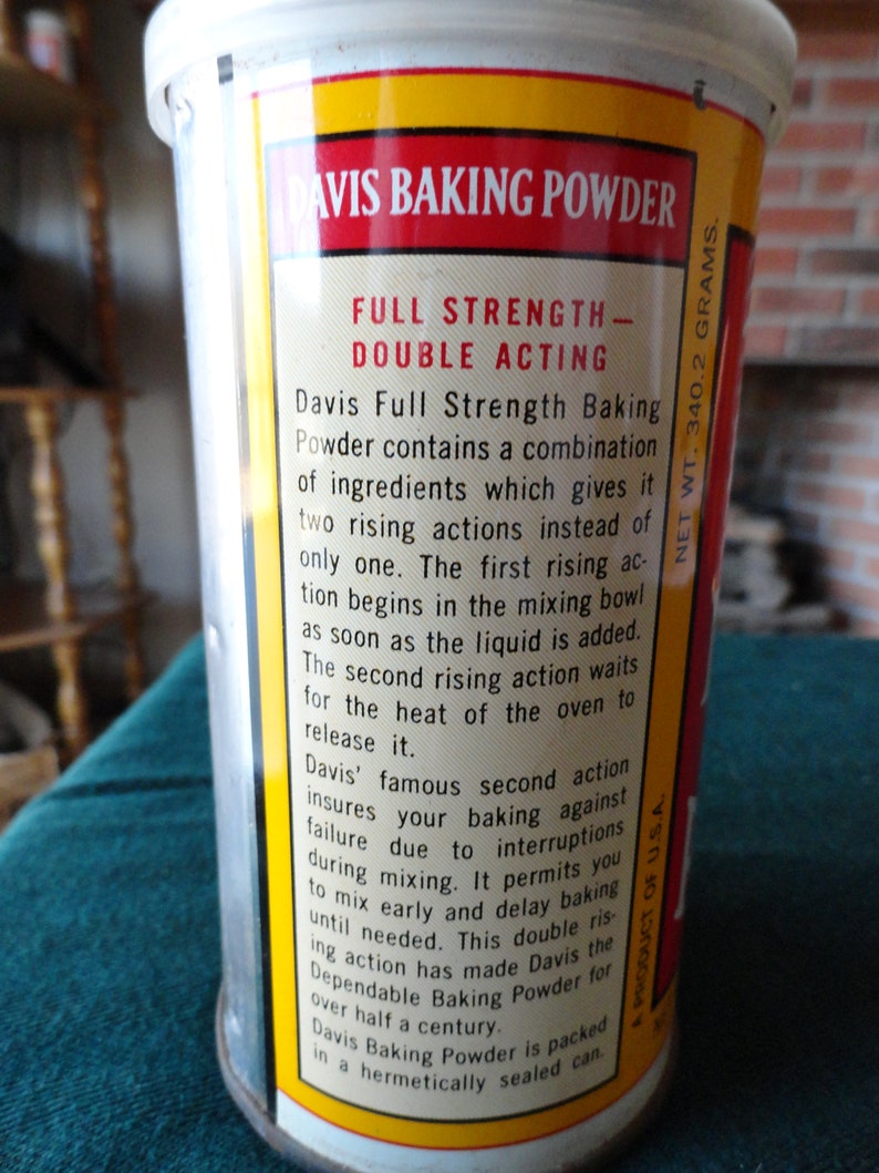 Vintage 1960s to 1970s Metal Davis Baking Double Acting Powder Etsy