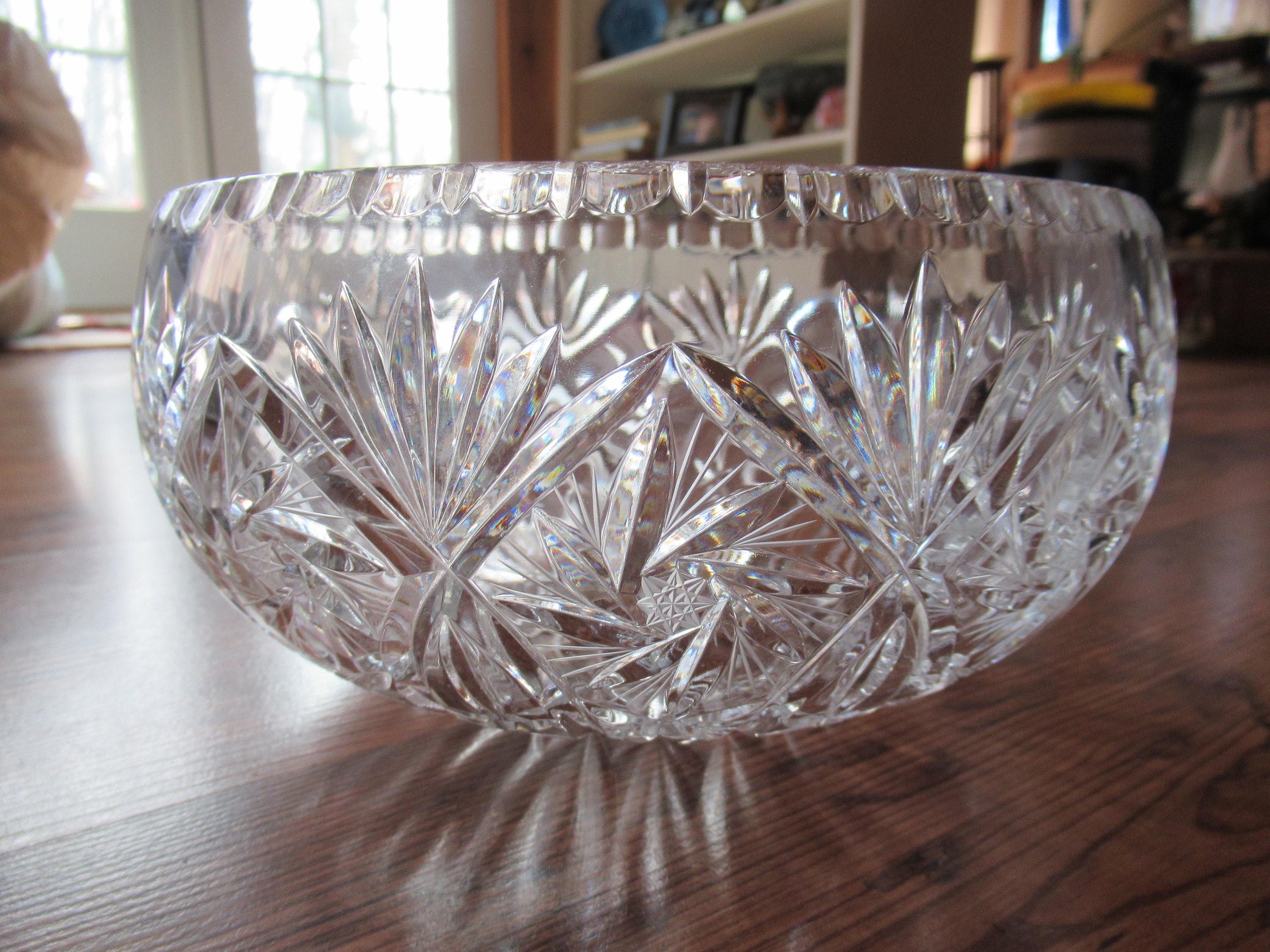Vintage Round Cut Crystal Etched Star Bowl Star Design Fruit Dessert Centerpiece Bowl Display Home Decor Czech 1940s to 1970s