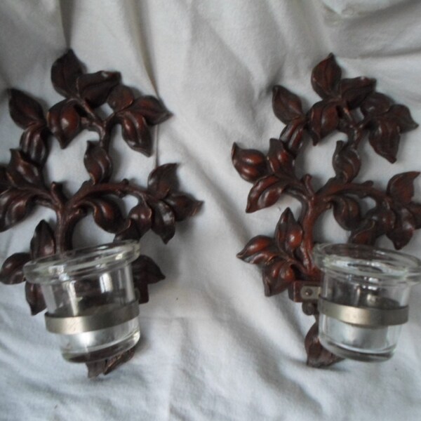 Vintage 1960s Syroco Wood Set/Pair Wall Sconces Syracuse Wall Hangings Leaves Tea Light Candle Holders Leaves Brown Vases Decor Glass