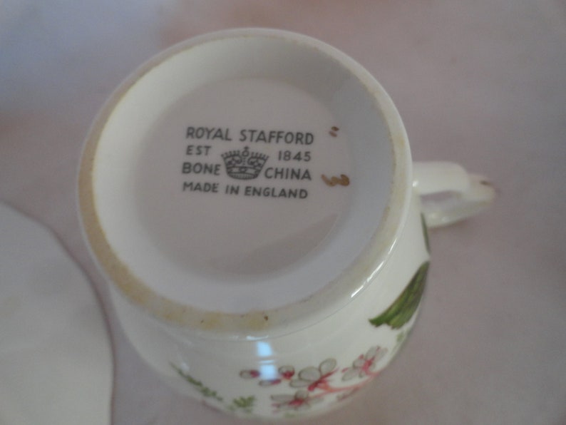 Vintage Royal Stafford Teacup & Saucer Set Bone China Made in England Light Pink Small Flowers Gold Trim Green Leaves Display image 9