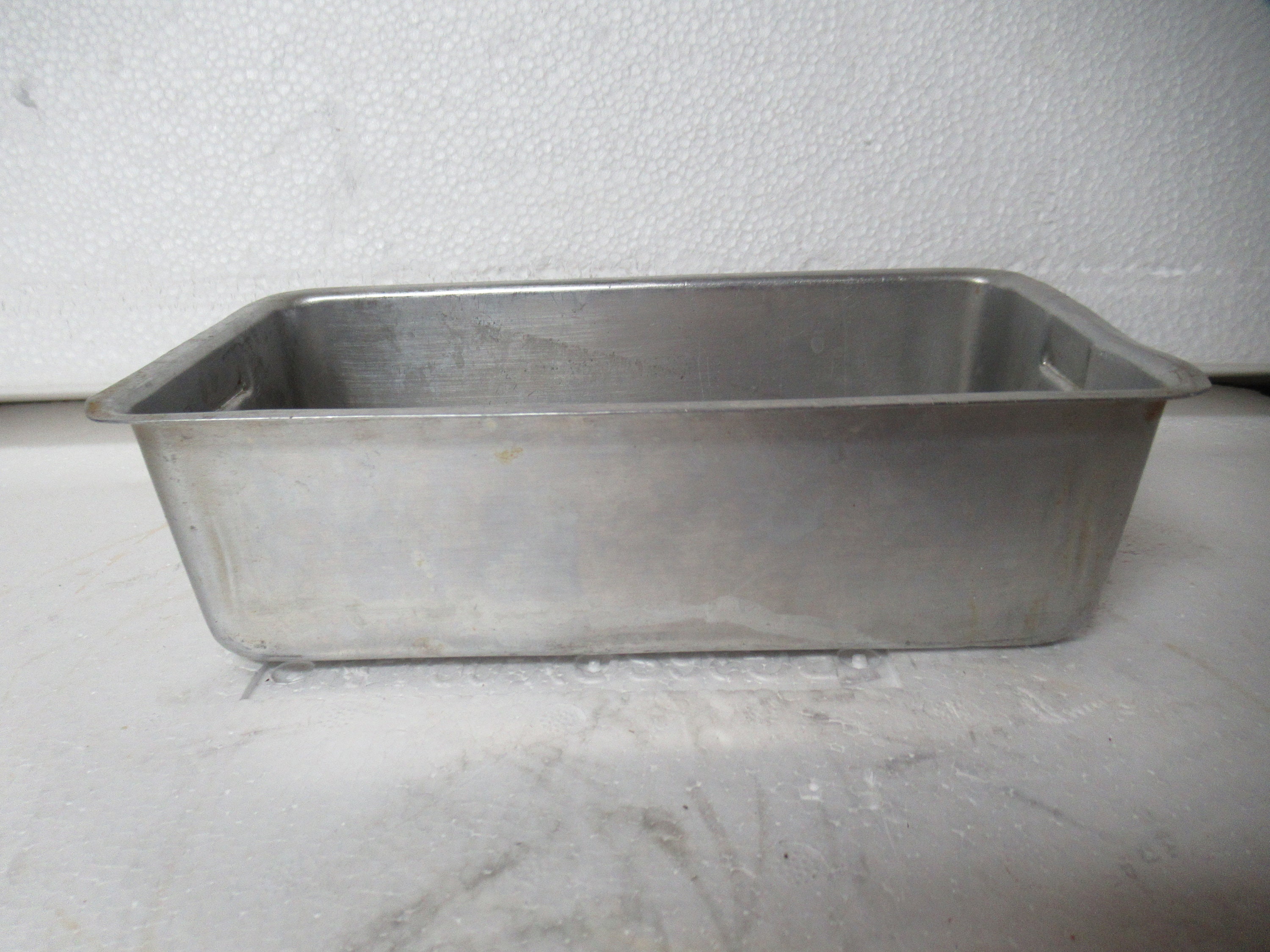 Vintage 1940s to 1960s Small Worthmore Aluminum Loaf Baking Pan Metal Made  in USA Kitchen/dining Tiny Loaf 