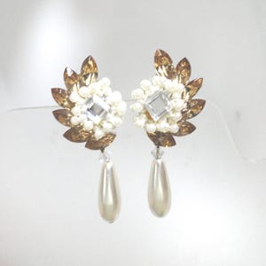 Vintage White Faux Pearl Crystal Earrings Iridescent Swarovski Crystals Champagne Marquise Post Pierced 1980s 1990 Dangles Wedding